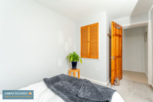 Photo 22- click for photo gallery